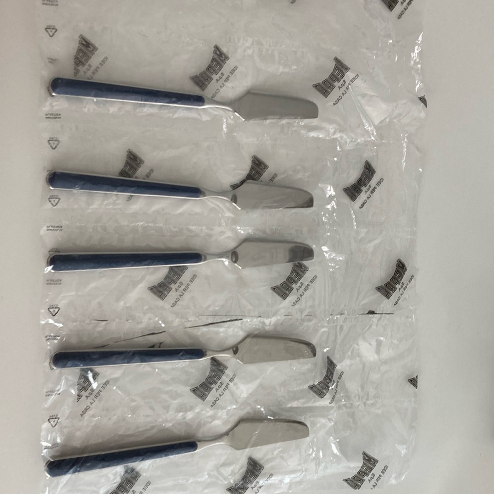 Mepra Fantasia Fish knife. Set of 6 pieces, color Cobalt. Brand New